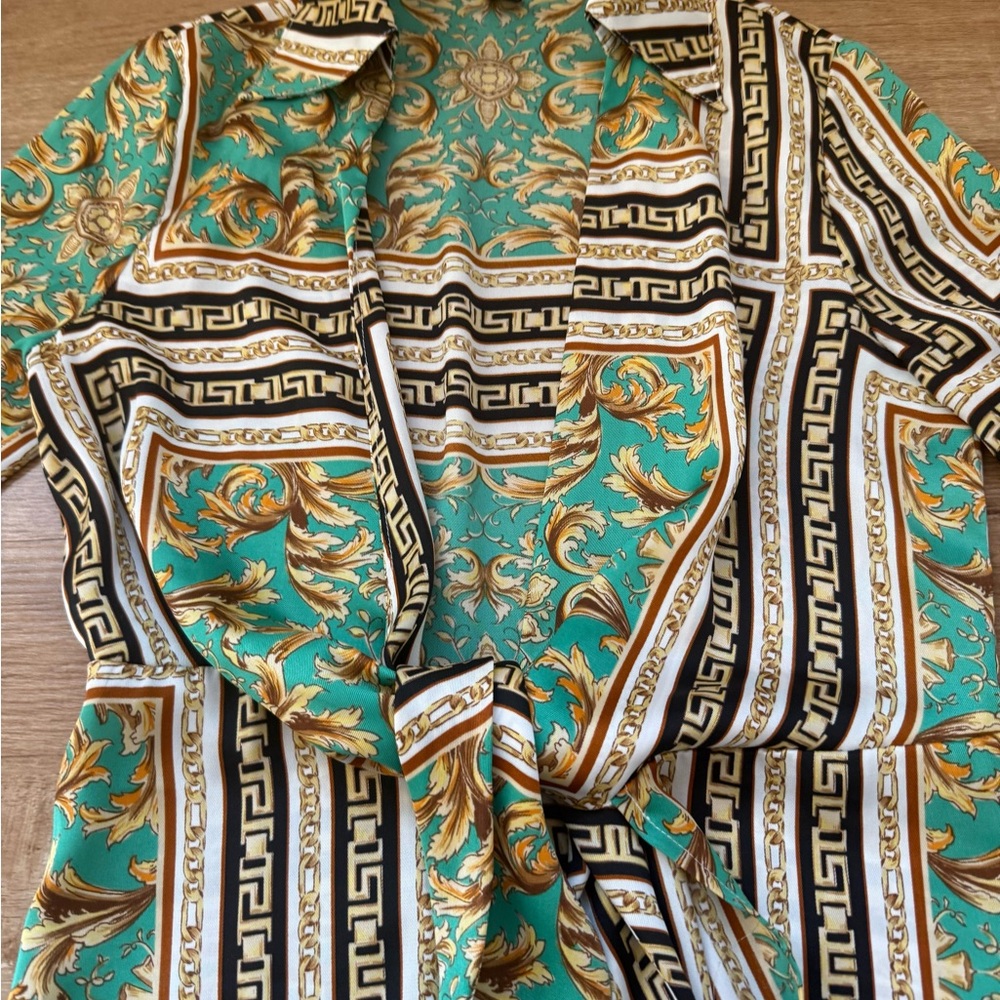 Green Patterned Wrap Dress - Picture 3 of 4